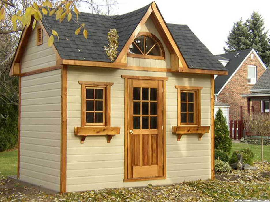 Купить готов дом деревянный. Садовый домик. Домик для дачи. Деревянный домик. Красивый сарай для дачи.